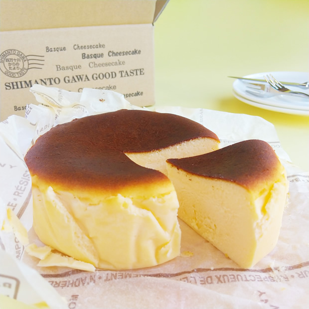 米屋の米粉バスクチーズケーキ（直径約12cm）（お一人様3個まで）